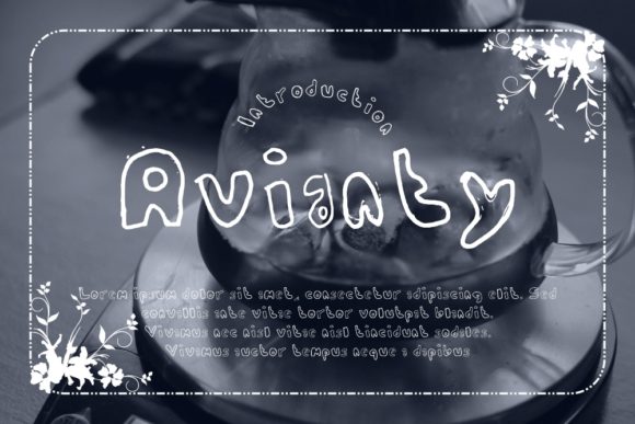Avianty: A Quirky Display Font for Makers
